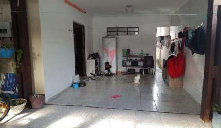 Casa no bairro dos bancarios com energia solar, 3 quartos e 1 suite