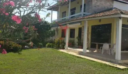 'Vendo casa na melhor Alameda de Vilas do Atlântico: segurança, 3 quartos e varanda!'