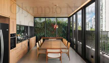 Cobertura Duplex com Jardim Privado, no Brooklyn.Porteira Fechada