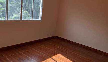 Apartamento com 2 quartos à venda na Rua Freguesia de Poiares, 178, Parque do Carmo, São Paulo por R$ 235.000