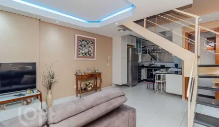 Casa em condomínio fechado com 2 quartos à venda na Rua Euclides Payão Silveira, 159, Água Rasa, São Paulo por R$ 620.000