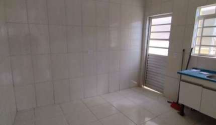 Casa com 2 quartos à venda na Rua Rancho Queimado, 220, Itaquera, São Paulo por R$ 340.000