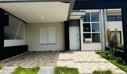 Casa com 3 dormitórios à venda, 117,5m por R$670.000,00 - Condomínio Horto Flore