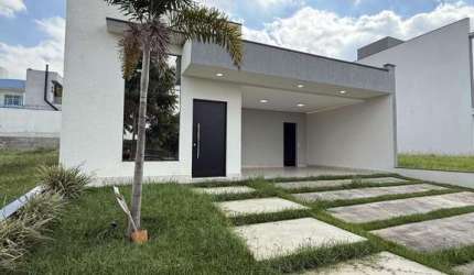 Casa com 3 dormitórios à venda, 200 m por R$1.420.000,00 - Condomínio Jardim Pie