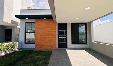 Casa com 3 dormitórios à venda, 120m por R$699.000,00 - Condomínio Horto Florest