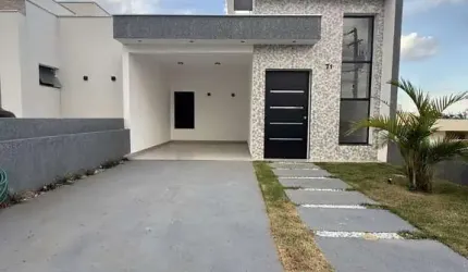 Casa com 3 dormitórios à venda, 105m2 por R$647.000,00 - Condomínio Residencial