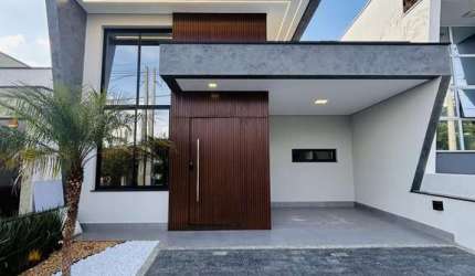 Casa com 3 dormitórios à venda, 107m por R$745.000,00 - Condomínio Villaggio Ipa