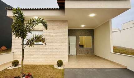 Casa com 3 dormitórios à venda, 100m por R$589.000,00 - Condomínio Horto Florest