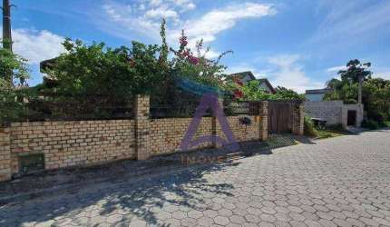 Casa com 3 dormitórios à venda, 200 m² por R$ 970.000,00 - Morro das Pedras - Florianópolis/SC