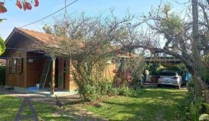 Casa com 3 dormitórios à venda, 70 m² por R$ 1.600.000,00 - Campeche - Florianópolis/SC