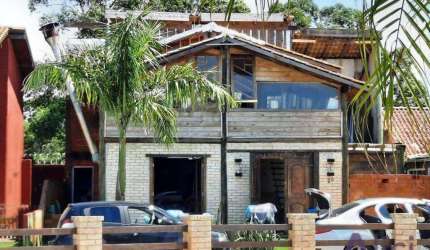 Casa com 2 dormitórios à venda, 231 m² por R$ 1.100.000,00 - Campeche - Florianópolis/SC