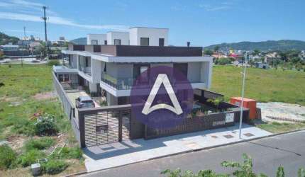 Casa com 3 dormitórios à venda, 200 m² por R$ 2.150.000,00 - Lagoa da Conceição - Florianópolis/SC