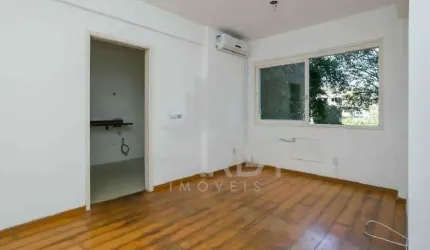 Apartamento com 2 quartos à venda na Avenida da Cavalhada, 2356, Cavalhada, Porto Alegre por R$ 234.000