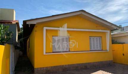 Casa com 2 quartos à venda na Avenida da Cavalhada, 4971, Cavalhada, Porto Alegre por R$ 480.000