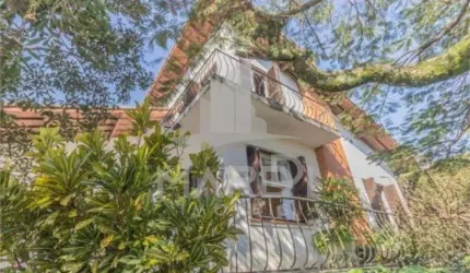 Casa com 4 quartos à venda na Rua Simão Bolívar, 302, Vila Conceição, Porto Alegre por R$ 1.390.000