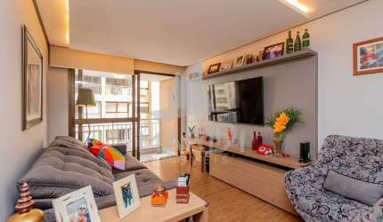 Apartamento com 3 quartos à venda na Beco Andaraí, 566, Passo da Areia, Porto Alegre por R$ 750.000