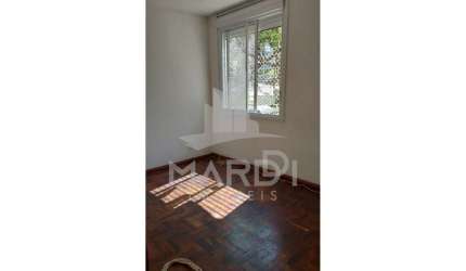 Apartamento com 2 quartos à venda na Rua Engenheiro Fernando Mendes Ribeiro, 105, Santo Antônio, Porto Alegre por R$ 209.990