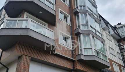 Apartamento com 3 quartos à venda na Rua Tenente Manoel Corrêa, 297, Centro, Canela por R$ 2.700.000