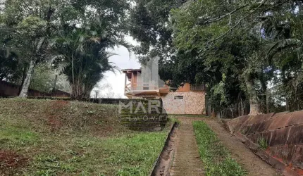 Casa com 4 quartos para alugar na Estrada Gedeon Leite, 2925, Hípica, Porto Alegre por R$ 2.700