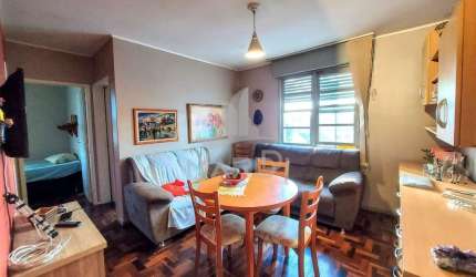 Apartamento com 2 quartos à venda na Avenida Chuí, 30, Cristal, Porto Alegre por R$ 260.000