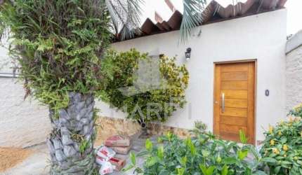 Casa com 3 quartos à venda na Rua Doutor Pereira Neto, 1899, Tristeza, Porto Alegre por R$ 749.000