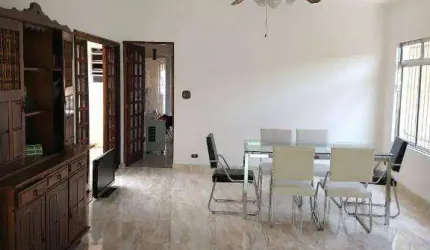 Casa com 3 dormitórios, 366 m² - venda por R$ 650.000,00 ou aluguel por R$ 4.820,00/mês - Jardim Almeida Prado - Guarulhos/SP