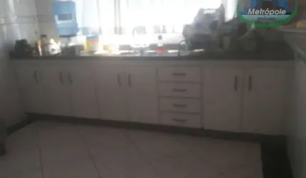 Sobrado comercial à venda, Vila Maricy, Guarulhos.