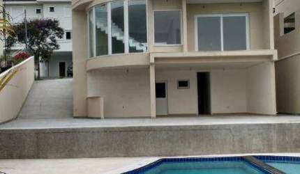 Casa à venda, 250 m² por R$ 2.200.000,00 - Golf Village - Carapicuíba/SP