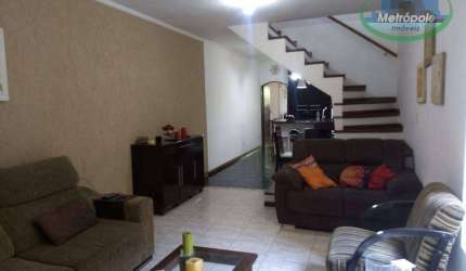 Sobrado com 3 dormitórios à venda, 180 m² por R$ 690.000,00 - Jardim Toscana - Guarulhos/SP