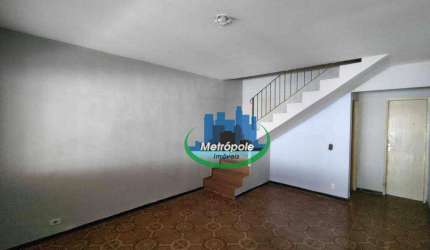 Sobrado com 3 dormitórios à venda, 121 m² por R$ 380.000,00 - Jardim América - Guarulhos/SP
