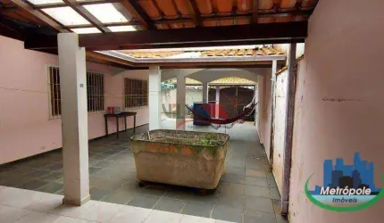 Casa com 3 dormitórios à venda, 152 m² por R$ 700.000,00 - Indaiá - Caraguatatuba/SP