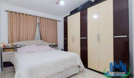 Sobrado com 3 dormitórios à venda, 180 m² por R$ 480.000,00 - Jardim Divinolândia - Guarulhos/SP