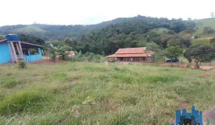 Terreno à venda, 570 m² por R$ 75.000,00 - Passa Três - Tuiuti/SP