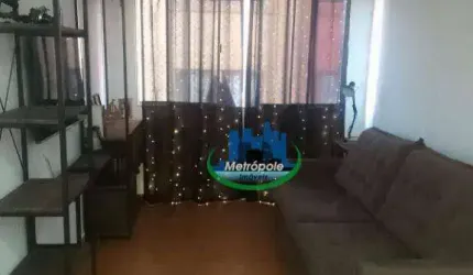 Apartamento com 2 dormitórios à venda, 48 m² por R$ 250.000,00 - Jardim da Mamãe - Guarulhos/SP