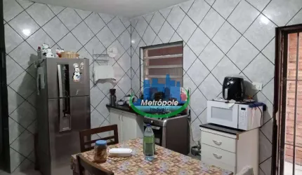 Casa com 2 dormitórios à venda, 100 m² por R$ 280.000,00 - Parque Santos Dumont - Guarulhos/SP