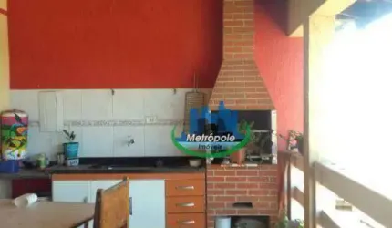 Casa com 3 dormitórios à venda, 182 m² por R$ 270.000,00 - Vila Operária - Guarulhos/SP