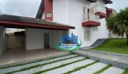 Sobrado com 3 dormitórios à venda, 214 m² por R$ 1.200.000,00 - Vila Oliveira - Mogi das Cruzes/SP
