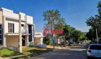 Sobrado com 3 dormitórios à venda, 209 m² por R$ 740.000 - Terras de São Francisco - Sorocaba/SP