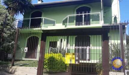 Casa com 6 quartos à venda no Arco Baleno, Caxias do Sul , 304 m2 por R$ 900.000