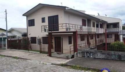 Casa com 2 quartos à venda no Charqueadas, Caxias do Sul , 108 m2 por R$ 300.000