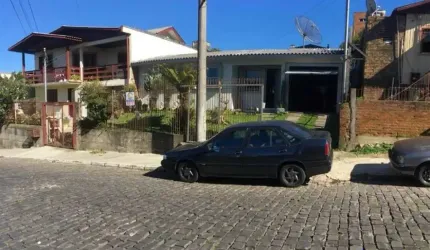 Casa com 3 quartos à venda em Fátima, Caxias do Sul , 120 m2 por R$ 480.000