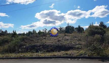 Terreno à venda no São Giácomo, Caxias do Sul  por R$ 150.000