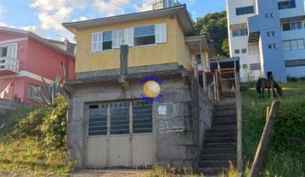 Terreno à venda no Cruzeiro, Caxias do Sul , 549 m2 por R$ 600.000