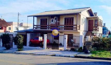Casa com 4 quartos à venda no São Caetano, Caxias do Sul , 144 m2 por R$ 680.000