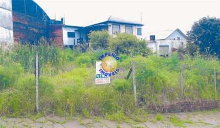 Terreno à venda no Rio Branco, Caxias do Sul  por R$ 550.000