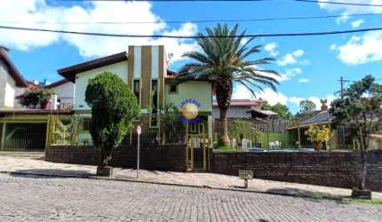 Casa com 3 quartos à venda no Arco Baleno, Caxias do Sul , 195 m2 por R$ 1.700.000
