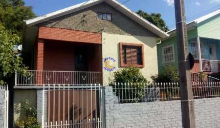 Casa com 3 quartos à venda no Floresta, Caxias do Sul , 100 m2 por R$ 450.000