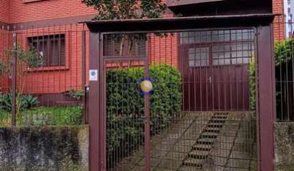 Casa com 5 quartos à venda no Rio Branco, Caxias do Sul , 186 m2 por R$ 658.000