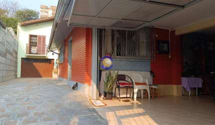 Casa com 3 quartos à venda no Floresta, Caxias do Sul , 102 m2 por R$ 380.000