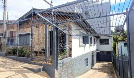 Casa com 3 quartos à venda no Rio Branco, Caxias do Sul , 440 m2 por R$ 840.000